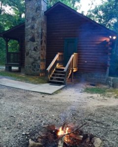 picture of a cabin at despot state park